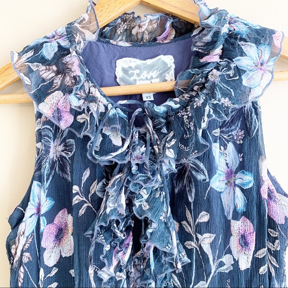 JOHNNY WAS silk ruffle sleeveless top size XS floral - Picture 3 of 12